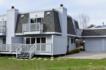 Sold, LP: $690,000